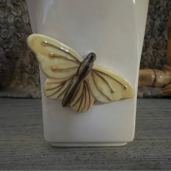 Silvestri Butterfly Mug, Peggy Turchette, Ceramic, Bamboo Handle Garden Deco - Picture 2 of 10